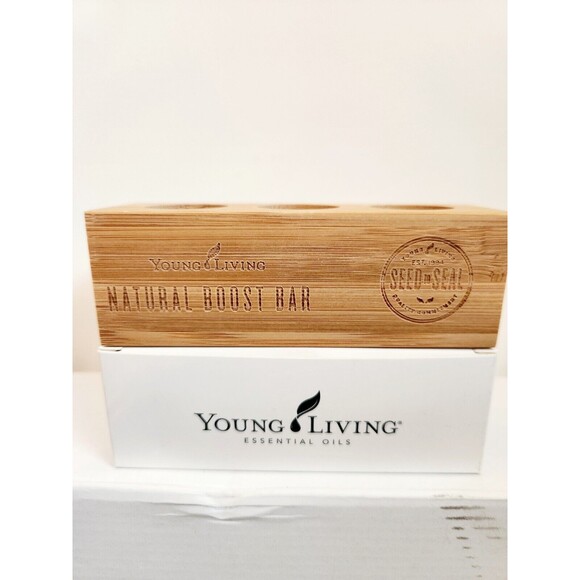 YOUNG LIVING ESSENTIAL OILS Bamboo Natural Boost Bar NEW IN BOX Bottle Organizer - Picture 1 of 1